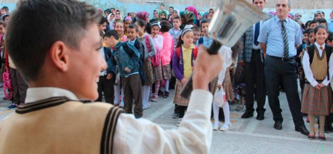 Okullarda 'ara tatil' kalkacak mı? Bakan Tekin açıkladı