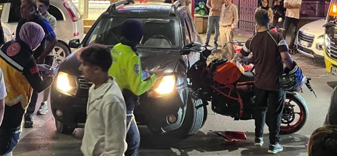 Bursa’da motosiklet otomobile ok gibi saplandı... 1 yaralı