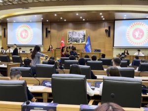 Gençlerin sesi Bursa'dan yükseldi