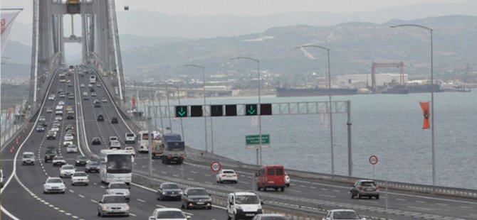 Otoyol ve köprü geçiş ücretlerine zam geldi! İşte son tarifeler...