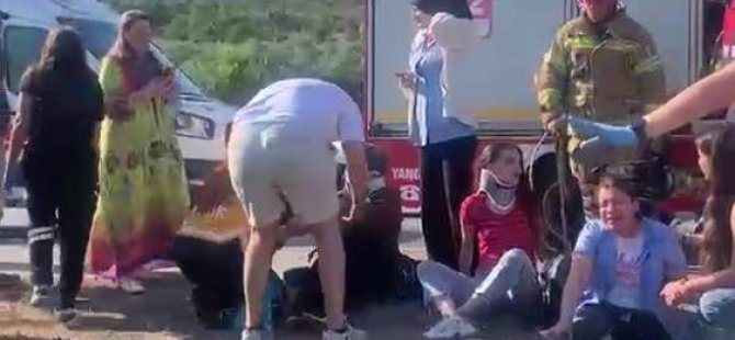 Gemlik'te işçi servisi ile otomobil çarpıştı: 15 yaralı