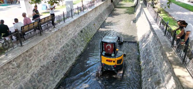 Bursa derelerinde büyük temizlik