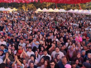 75 Bin Kişi Kocayayla'da Buluştu