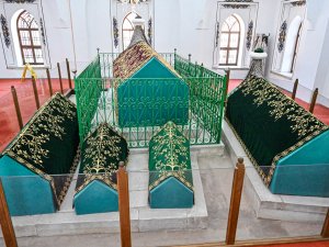 Hanedan türbeleri yenileniyor!