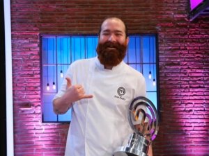 MasterChef şampiyonu Eren Kaşıkçı evinde ölü bulundu