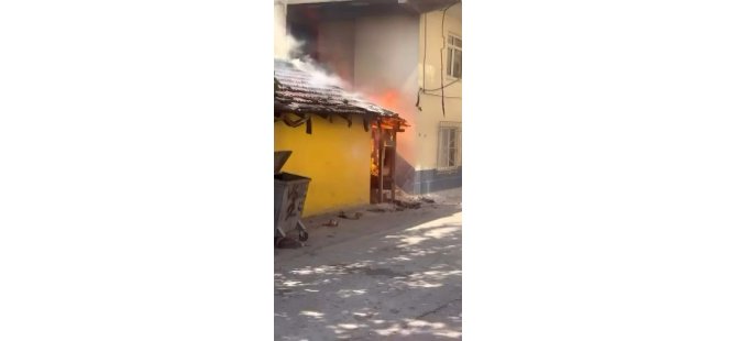 Bursa'da evde çıkan yangına vatandaş müdahalesi!
