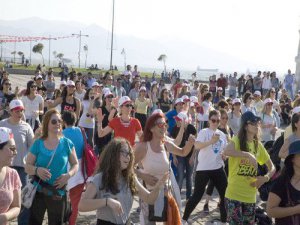 İzmirli kadınlar, Zumba ile harekete geçti