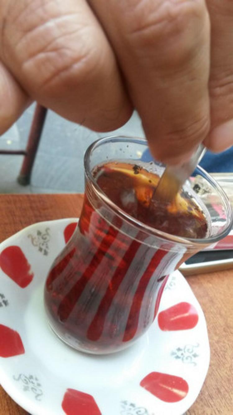 Çaya yapılan yüzde 50 zam esnaf ile odayı karşı karşıya getirdi