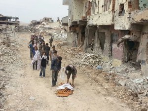 Nusaybin'de teröristler teslim oluyor