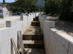 Bursa'da sel baskınlarına önlem