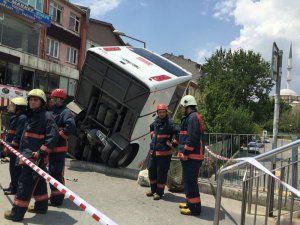 Korkunç kaza! Taksileri ezdi sonra...