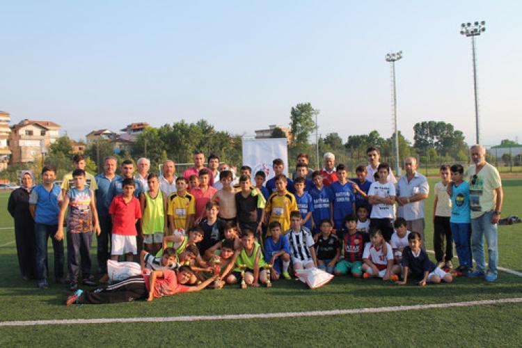Camiler arası Kur’an Kursu öğrencileri futbol turnuvası tamamlandı