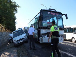 Zincirleme kazada 9 kişi yaralandı