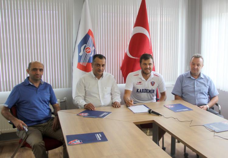 Kardemir Karabükspor kadrosunu güçlendiriyor