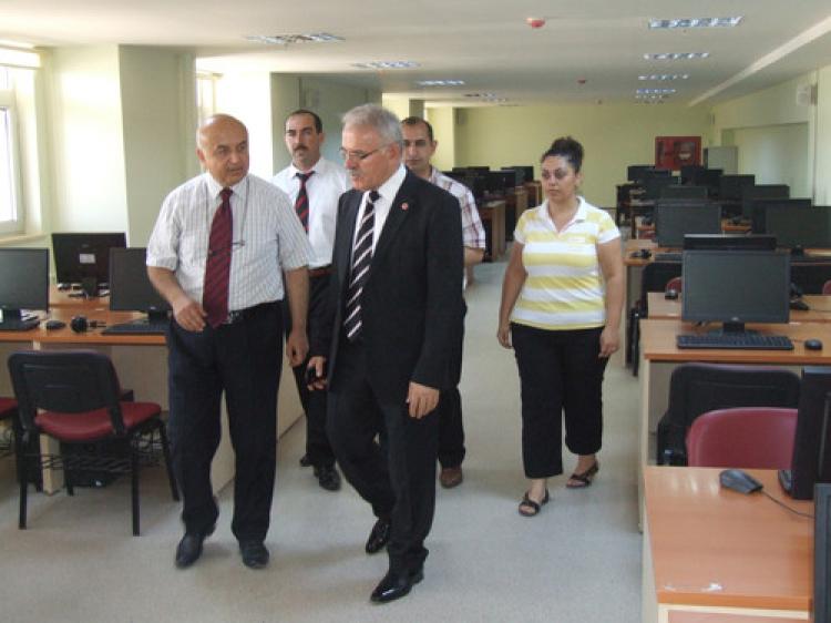 Rektör Karacabey: Belirlediğimiz hedeflere hep birlikte ulaşacağız