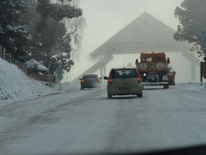 Uludağ -12'yi gördü, yollar buz tuttu