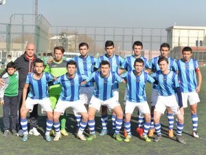 Yıldırım Belediyespor şampiyonluğa koşuyor