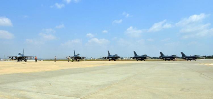 ABD savaş uçakları ve 300 personel İncirlik’te