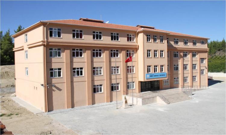 Gebiz İlkokulu'nun ismi 'Şehit Barış Akkabak İlkokulu' olarak değiştirildi
