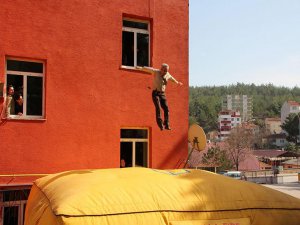 Öğretmenlerden cesaret dersi!