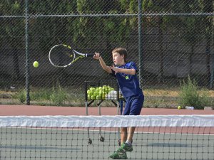 Bursa'da tenis rüzgarı!