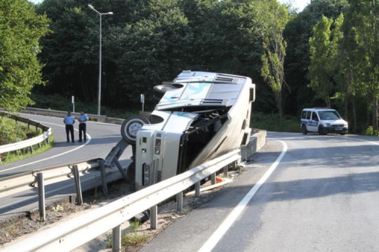 Sarıyer’de kaza: 1 ölü, 12 yaralı