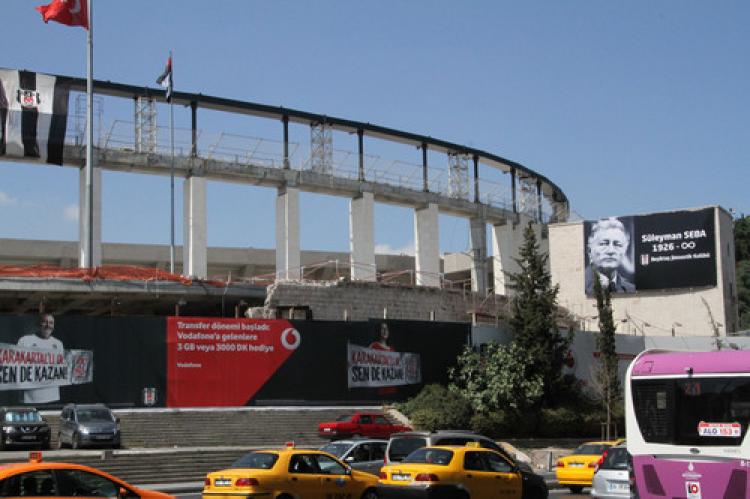 Beşiktaş Vodafone Arena inşaatı durduruldu