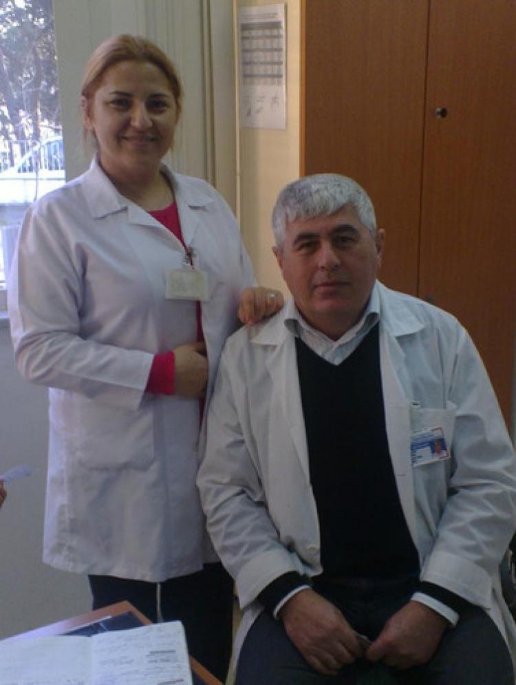 Doktor kızı, babasının cezaevinden çıkması için imza kampanyası başlattı