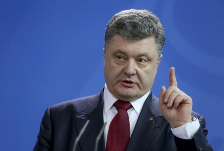 Poroşenko: Putin, Kırım ziyareti ile dünyaya meydan okuyor