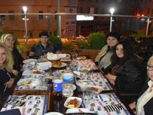 AK Parti'den "Vefa iftarı"