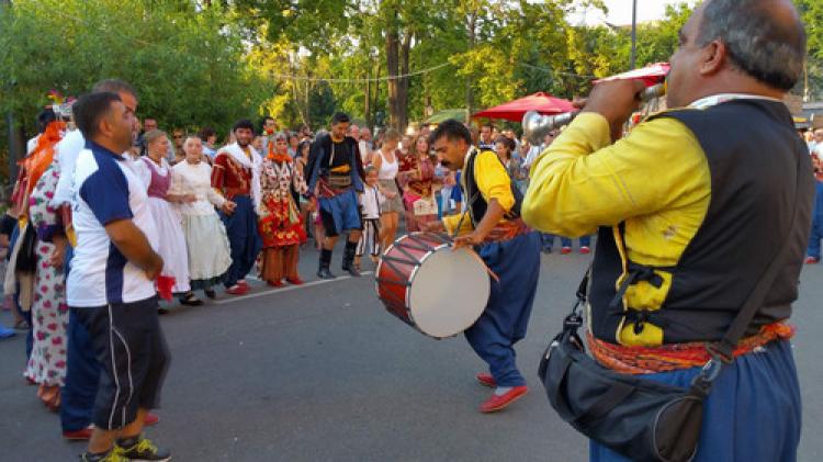 Uluslararası Halk Oyunları festivaline katıldı