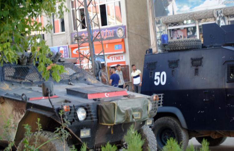 Yüksekova'da şüpheli araç alarmı