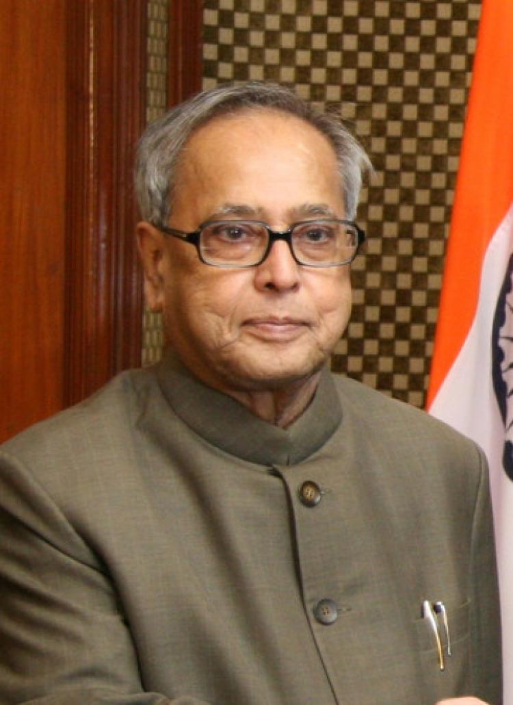 Mukherjee'nin eşi vefat etti