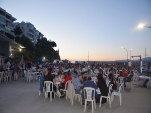 Mudanya belediyesi iftarda biraraya geldi