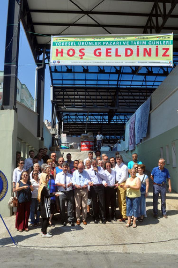 ‘Yöresel ürünler pazarı’ açıldı