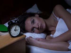 Uykusuzluk stresin etkilerini ikiye katlıyor
