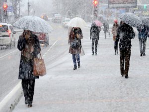 'Daha erken' demeyin... Kar geliyor!