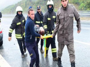 Bursa'da otoyolda feci kaza!