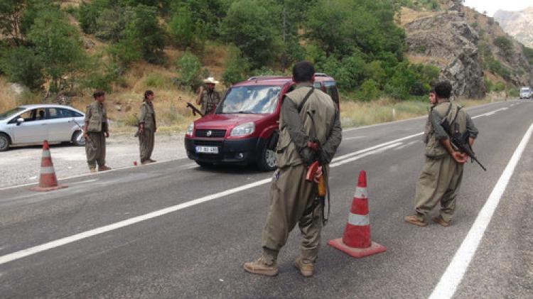 Tunceli'de 2 yol, 3 gün trafiğe kapatıldı
