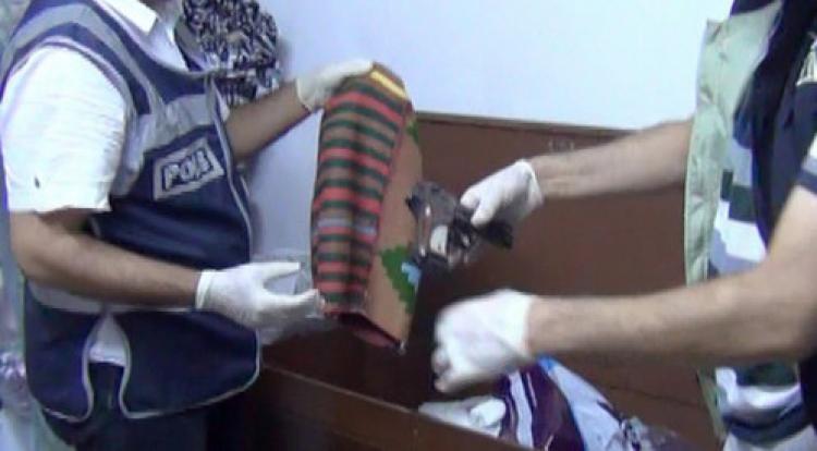 Gaziantep'te terör operasyonunda 12 kişi tutuklandı