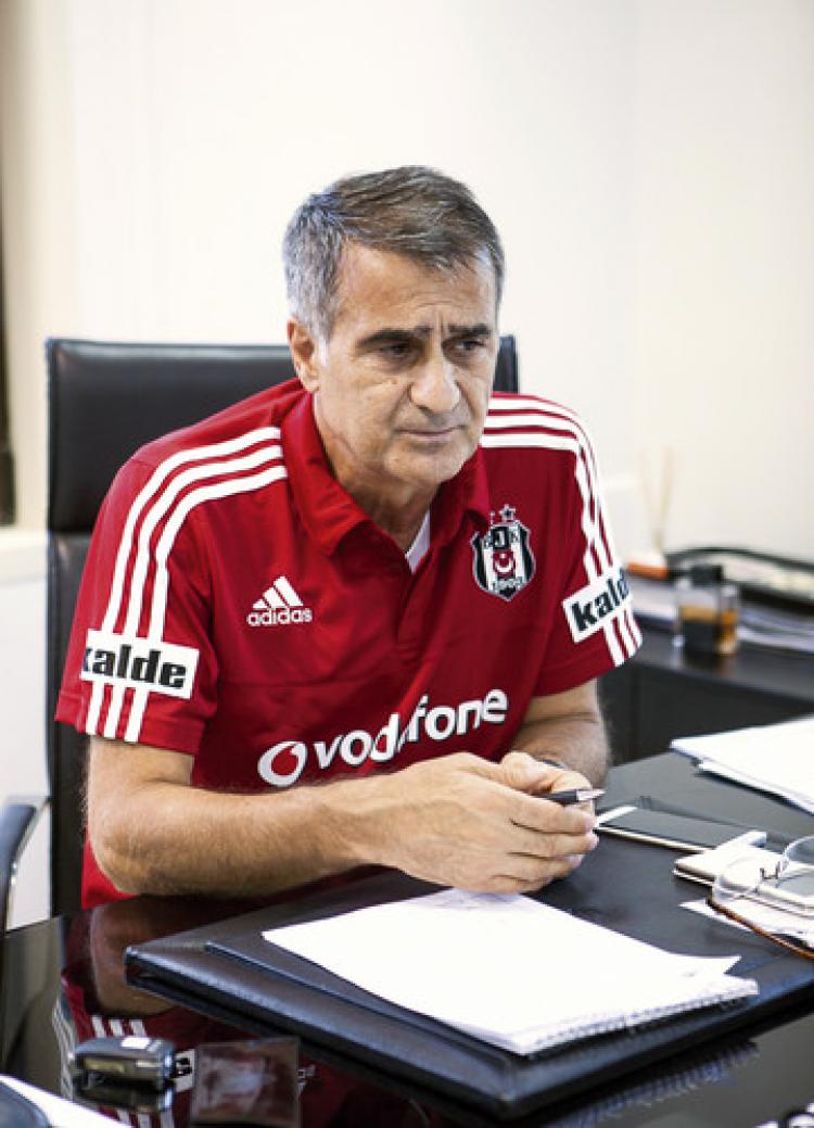 Şenol Güneş: Devrimci Beşiktaş'a dinamik futbol yakışır