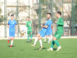 Yıldırım Belediyespor İznikspor'a Şans Tanımadı