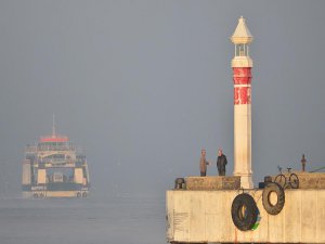 Deniz ulaşımına sis engeli!