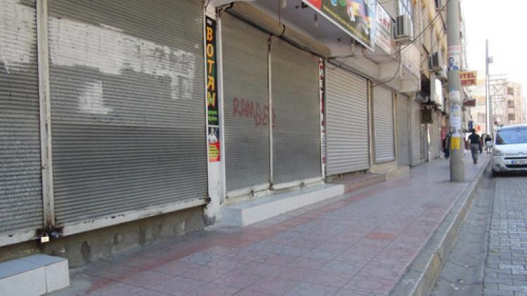 Esnaf kepenk kapattı