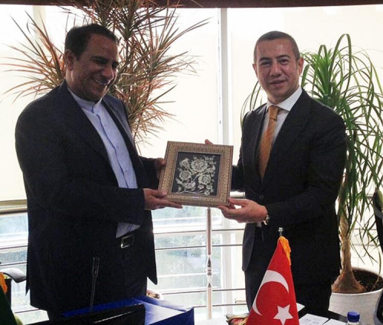 İran Türkiye’ye büyük fırsatlar sunuyor