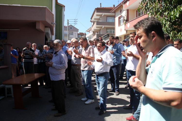 Genç hemşire, görev yaptığı hastanede öldü