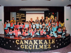 Atatürk'e Mektup Yazan Öğrencilerle Buluştu