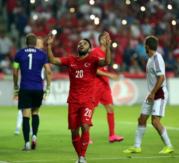 Türkiye: 0 - Letonya: 0 (İlk yarı)