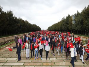 Bin 283 öğrenci Ata'nın huzuruna çıktı!