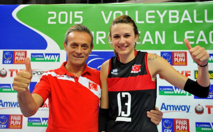 İsrail'i 3-0 yenen Türkiye CEV Avrupa Ligi'nde finale yükseldi